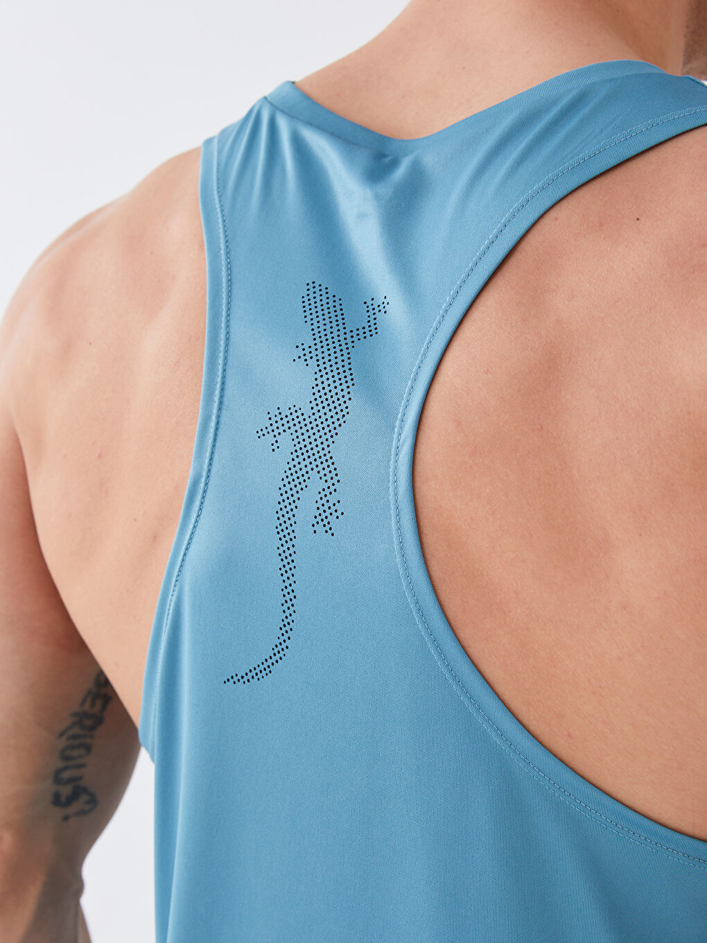 მრგვალი საყელო მამაკაცის უმკლავო მაისური-4