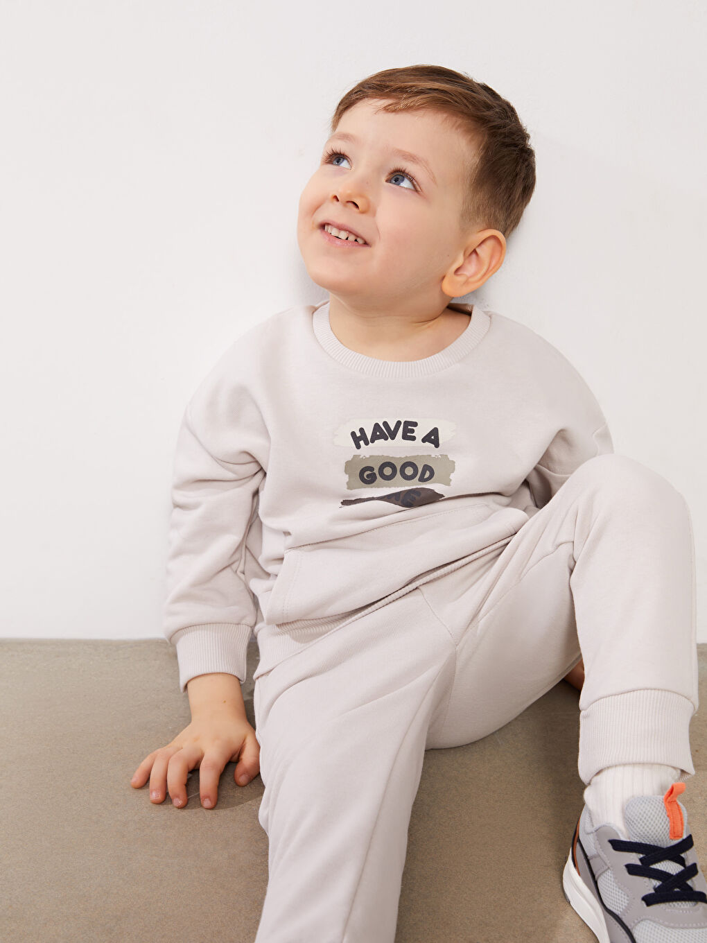 Crew Neck Long Sleeve Printed Baby Boys' Sweatshirt and Sweatpants 2 Pack Set