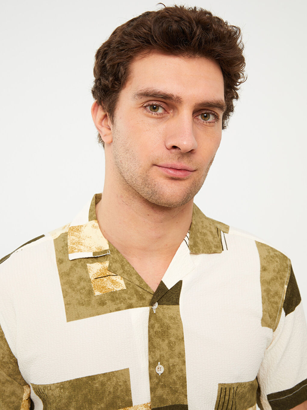 Regular Fit Short Sleeve Patterned Men's Shirt-1