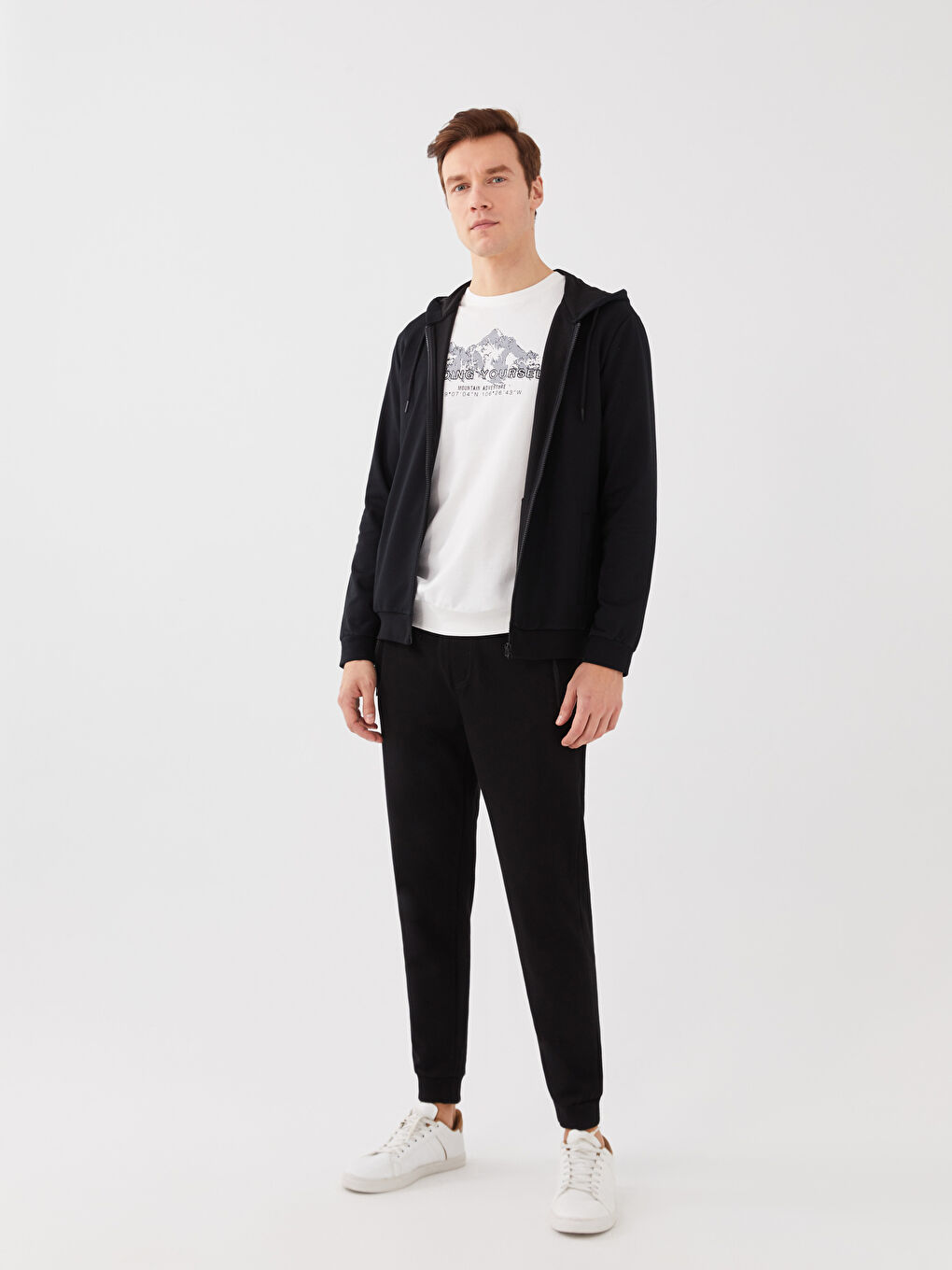 Siyah Standart Kalıp Erkek Jogger Eşofman Altı