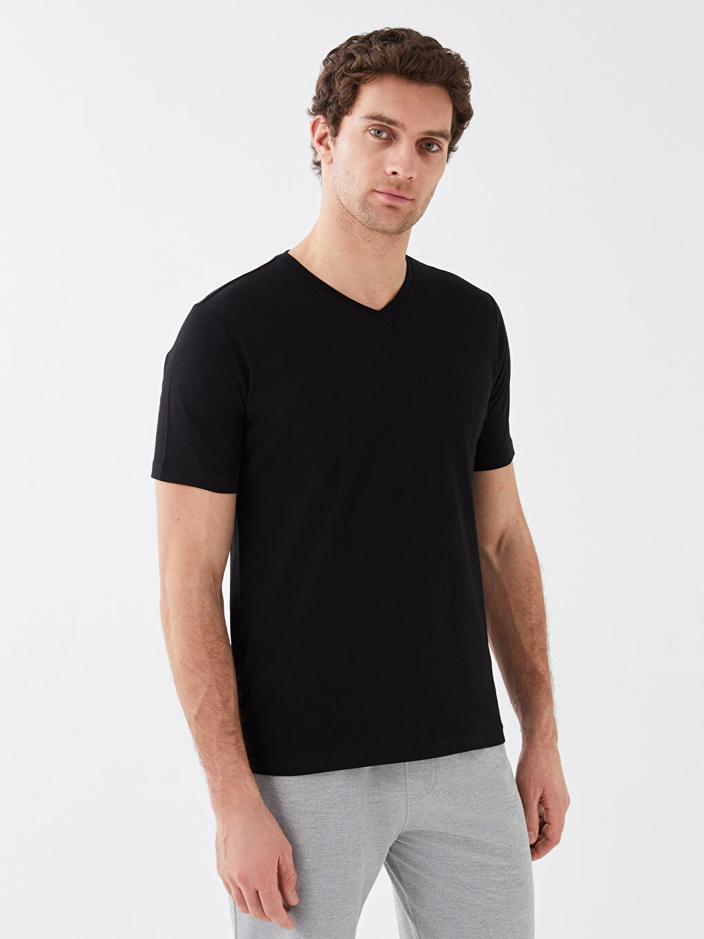 LCWAIKIKI Basic V-Neck Short Sleeve Jersey Men's T-Shirt -S38274Z8-CVL