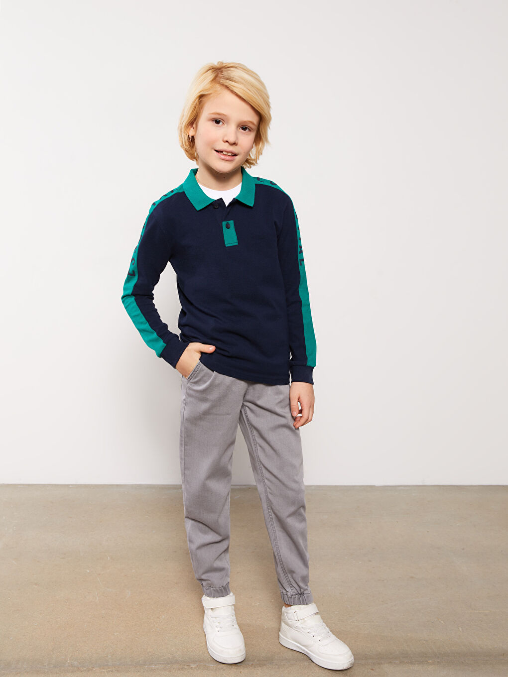 LCW Kids Polo Yaka Baskılı Uzun Kollu Erkek Çocuk Tişört -S38343Z4-DWP
