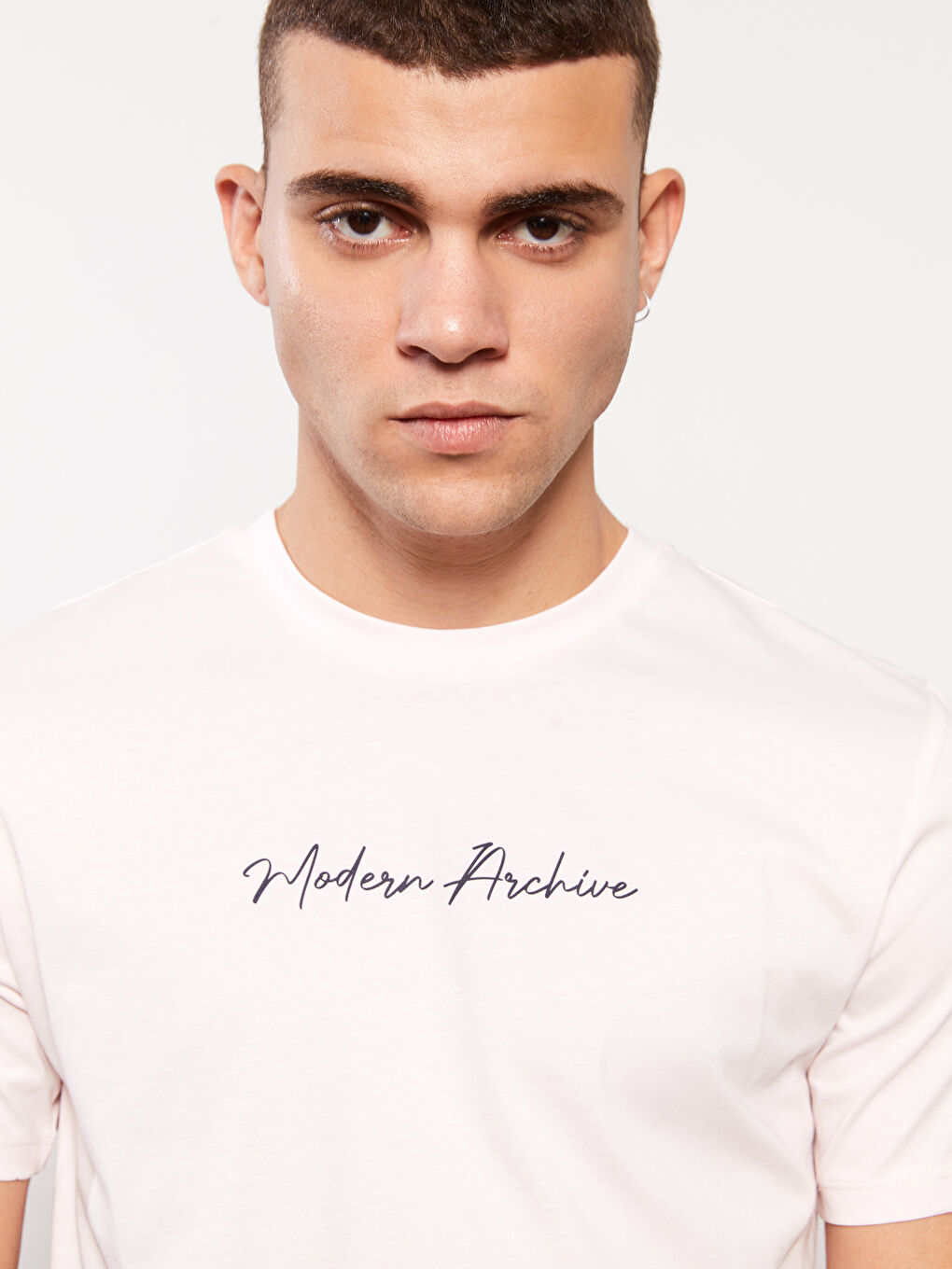 تيشيرت رجالي ياقة دائرية كم قصير مطبوع قطن ممشط-2