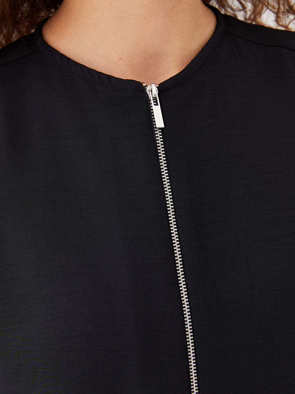 جاكيت نسائي كم طويل سادة بياقة دائرية-2