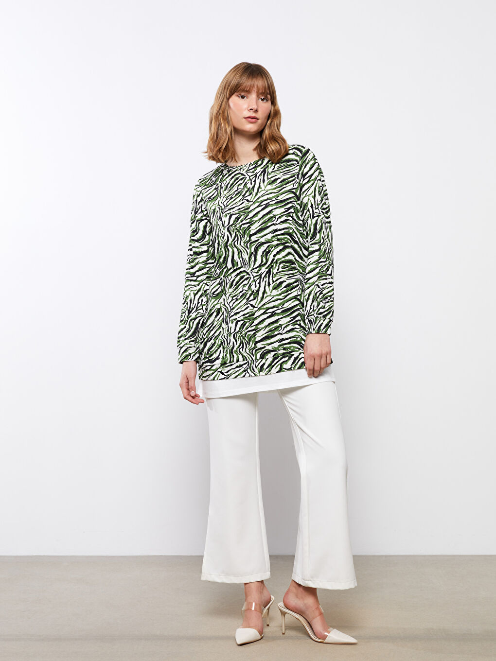LCWAIKIKI Classic Crew Neck Patterned Long Sleeve Women's Tunic -S38428Z8-F9C