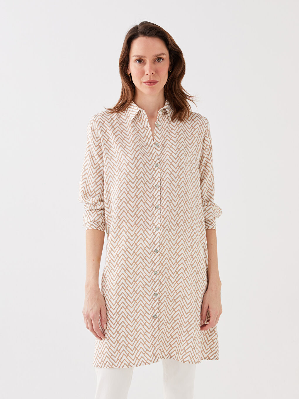 Ekru Desenli Kadın Gömlek Tunik