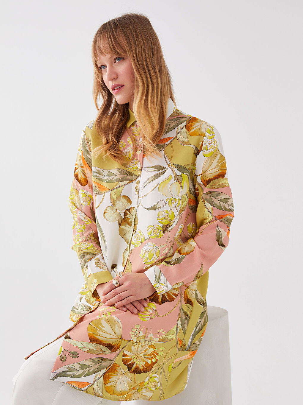 قميص تونيك منقوش للسيدات