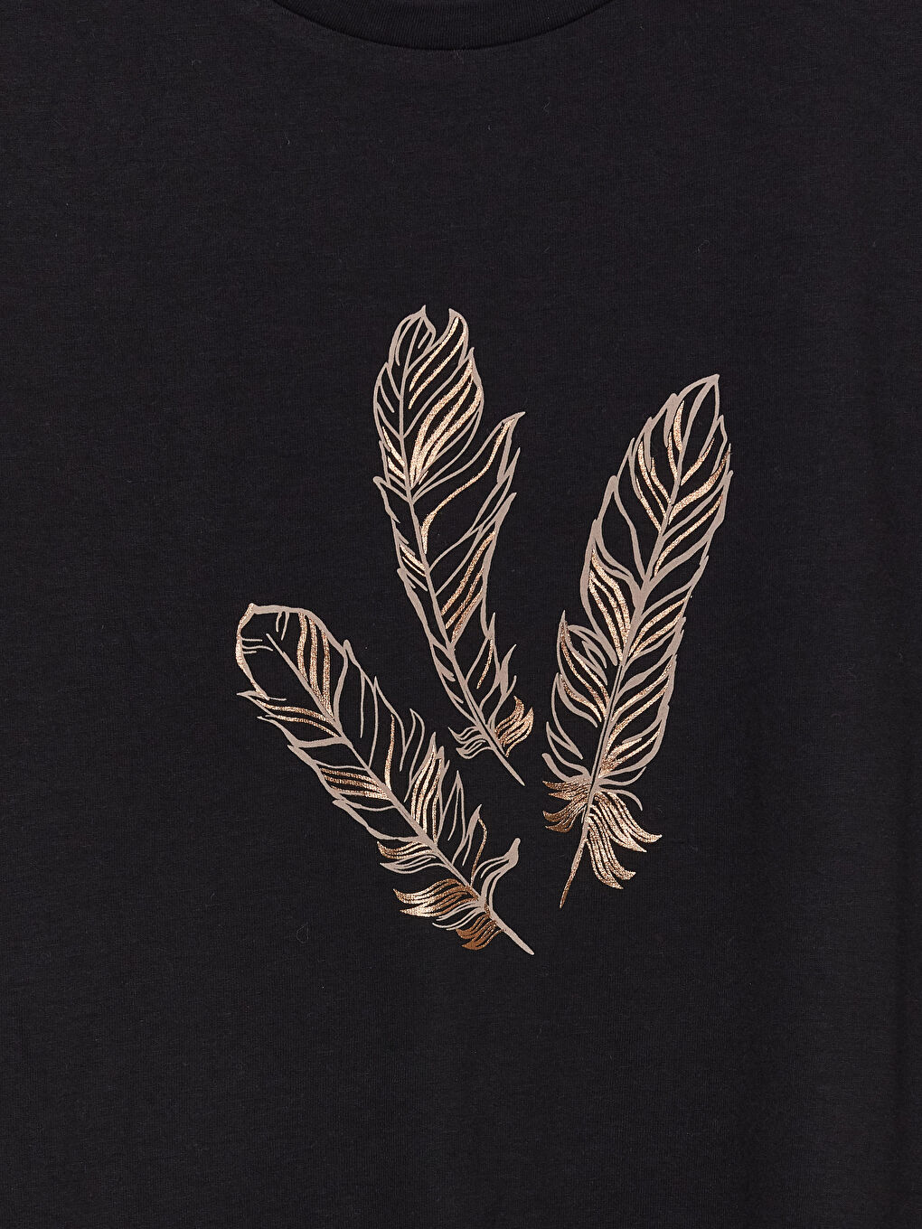 تي شيرت نسائي بأكمام قصيرة ونقشة وياقة دائرية-7