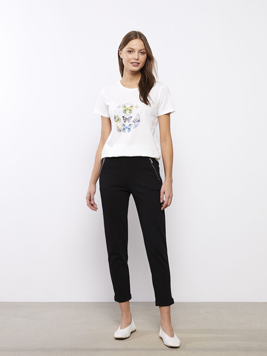 Ekru Bisiklet Yaka Baskılı Kısa Kollu Pamuklu Kadın Tişört-2