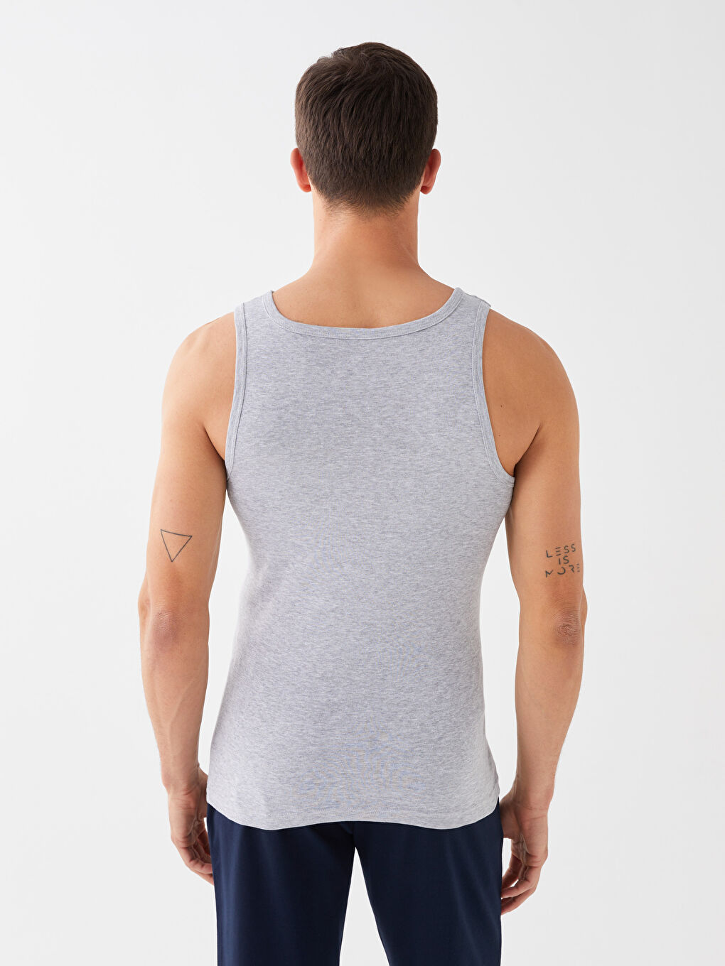 Мужская базовая хлопковая майка с U-образным вырезом в 2 упаковках-4