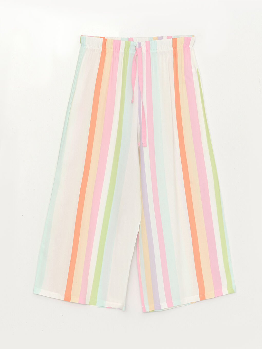 Karışık Bisiklet Yaka Baskılı Kısa Kollu Kadın Kaprili Pijama Takımı-8