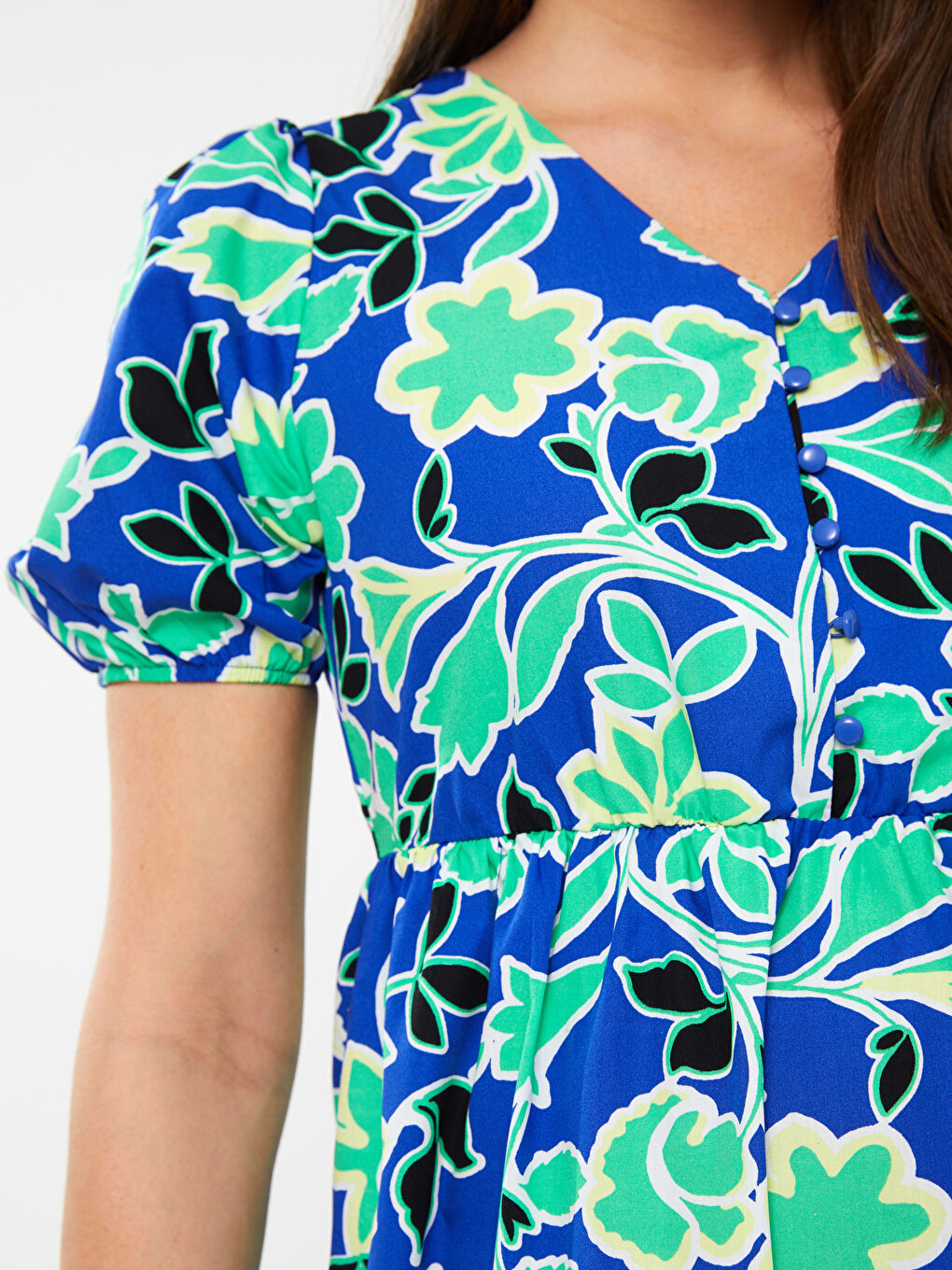 Haljina za trudnice sa V izrezom, uzorkom i kratkim rukavima-7