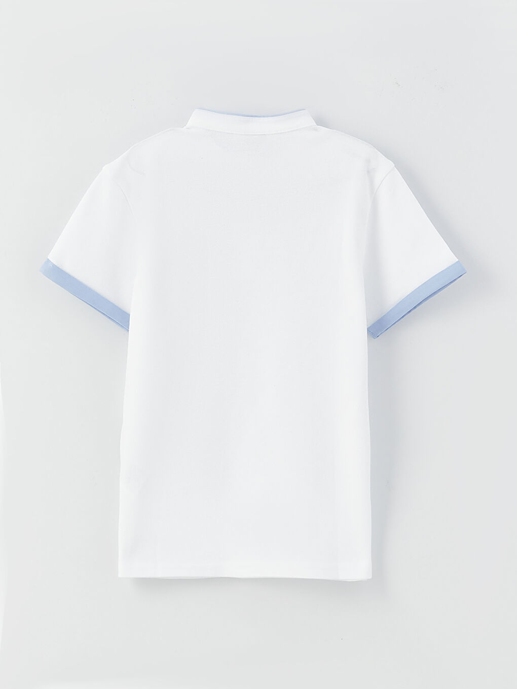 Beyaz Hakim Yaka Basic Kısa Kollu Erkek Çocuk Tişört-1