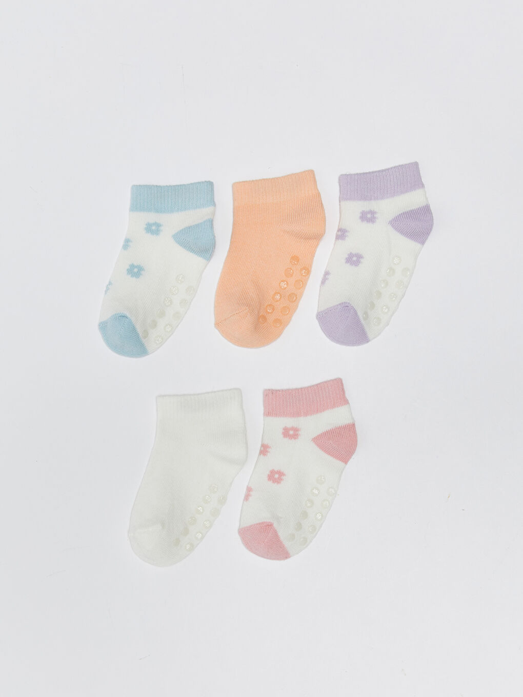 جوارب رياضية للبنات الرضع منقوشة - ٥ قطع
