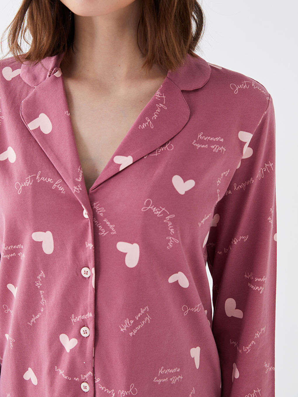 Женский комплект пижам с отложным воротником и принтом-2