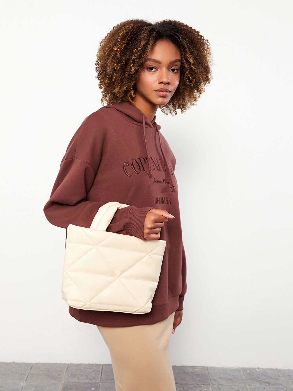 Geantă Crossbody Matlasată din Piele Ecologică pentru Femei