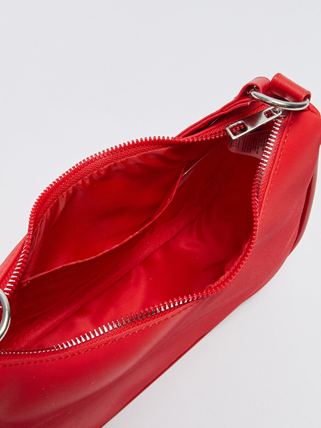 Kırmızı Deri Görünümlü Kadın Baget Çanta-4