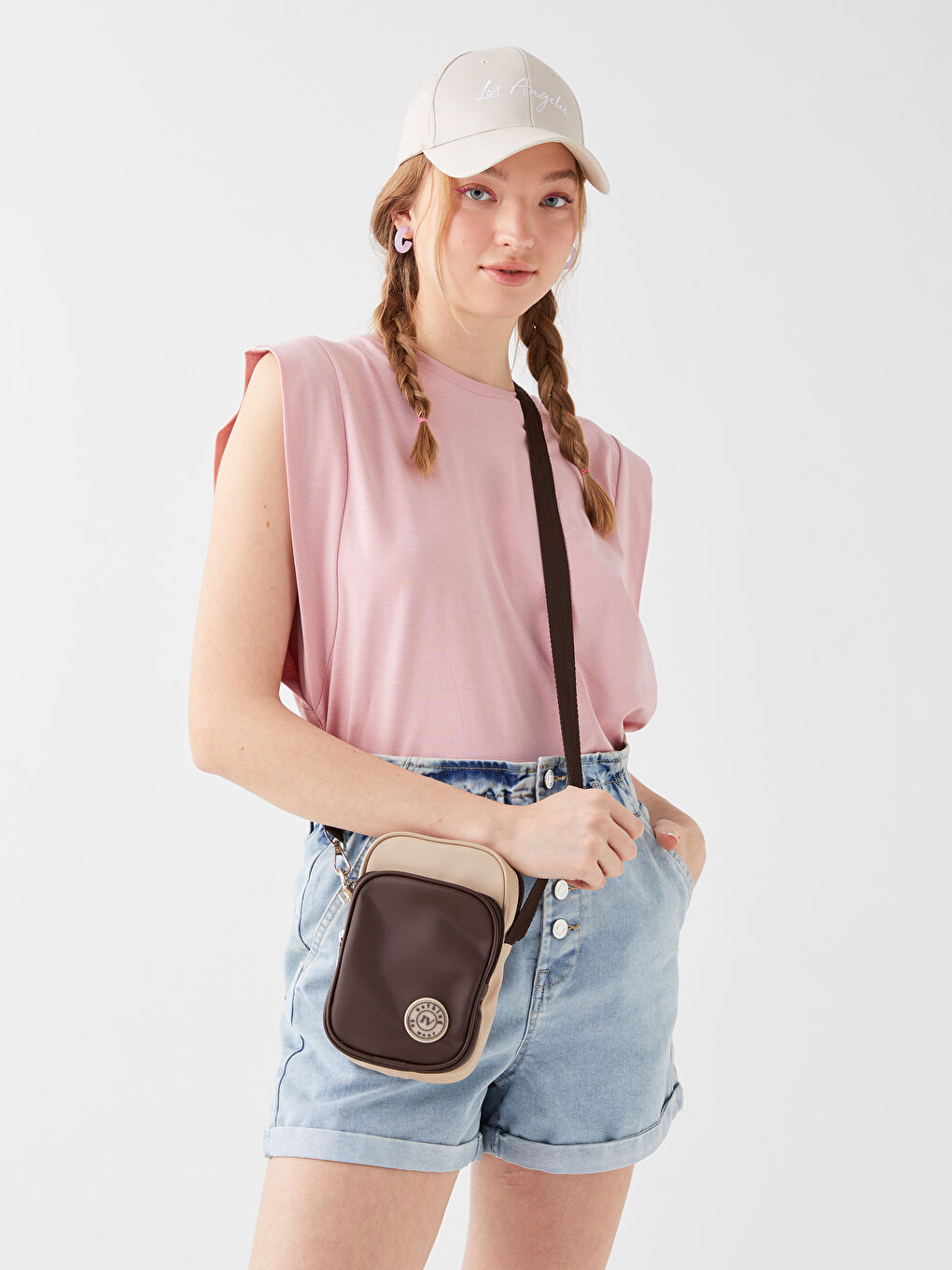 Kahverengi Renk Bloklu Kadın Telefon Çantası-1