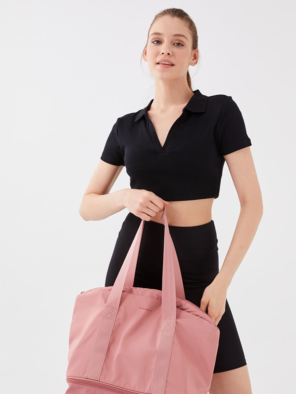 Женская спортивная сумка из парашютной ткани-1