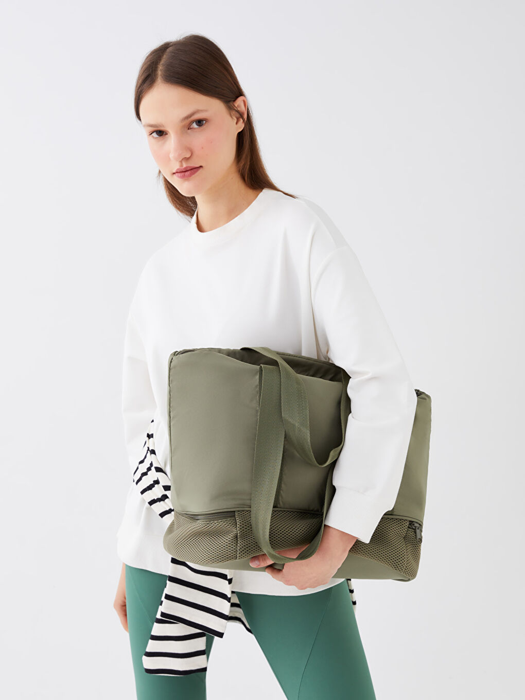 Geantă Sport pentru Femei din Material pentru Parașute-1