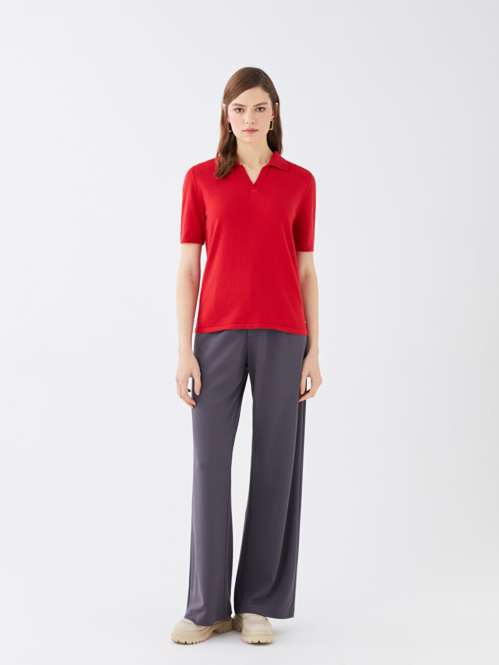 سترة تريكو بياقة بولو كم قصير للسيدات-2