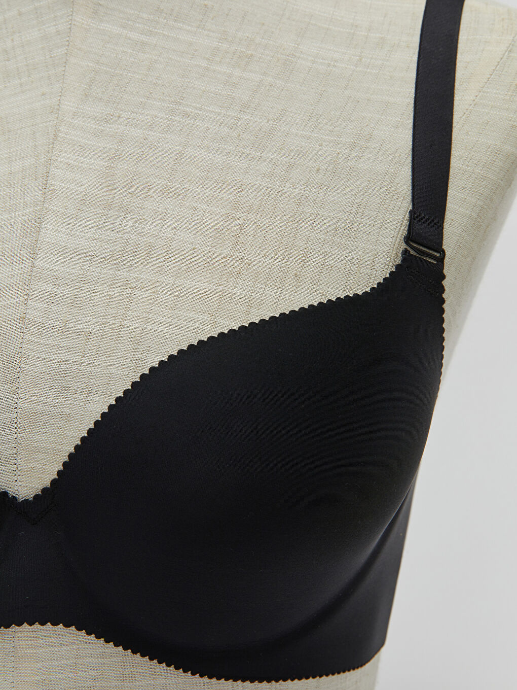 Siyah Balensiz Dolgusuz Düz Tişört Sütyen-2