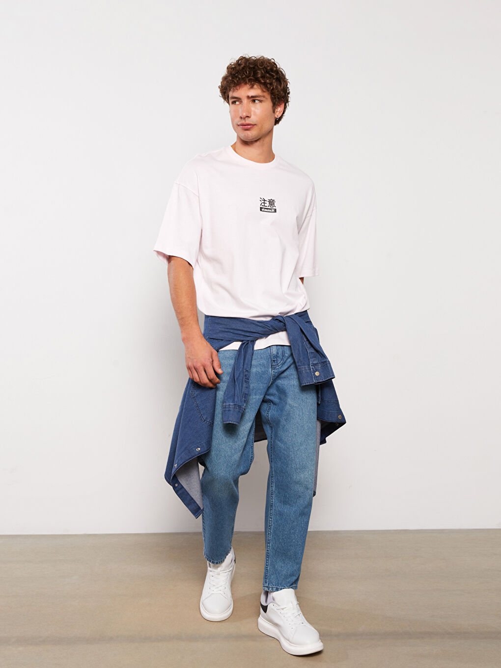 Pembe Bisiklet Yaka Kısa Kollu Baskılı Penye Erkek Tişört-1