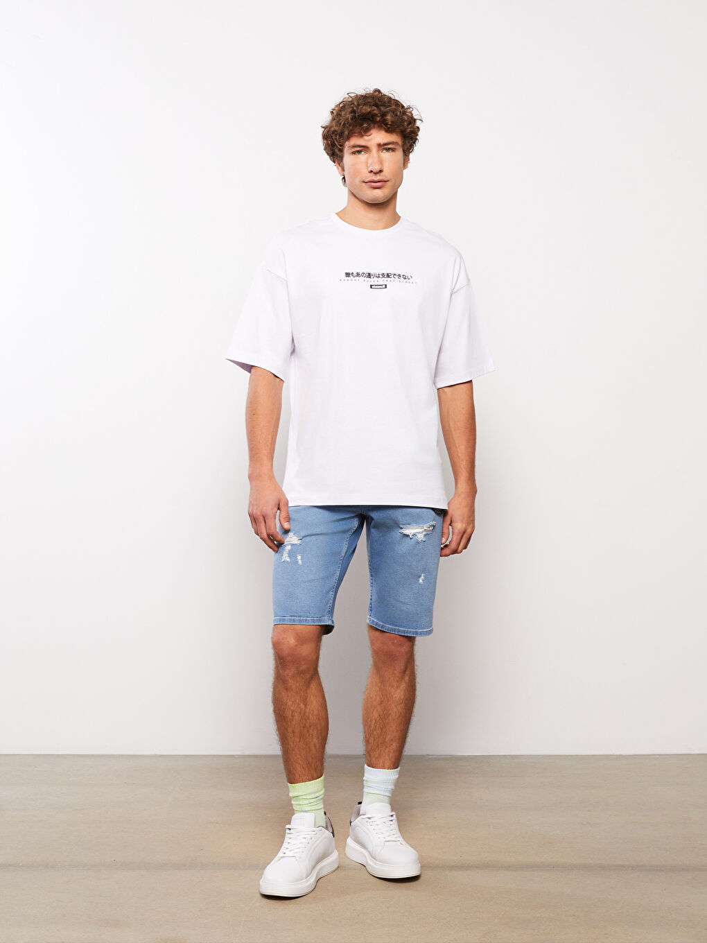 Lila Bisiklet Yaka Kısa Kollu Baskılı Penye Erkek Tişört-2