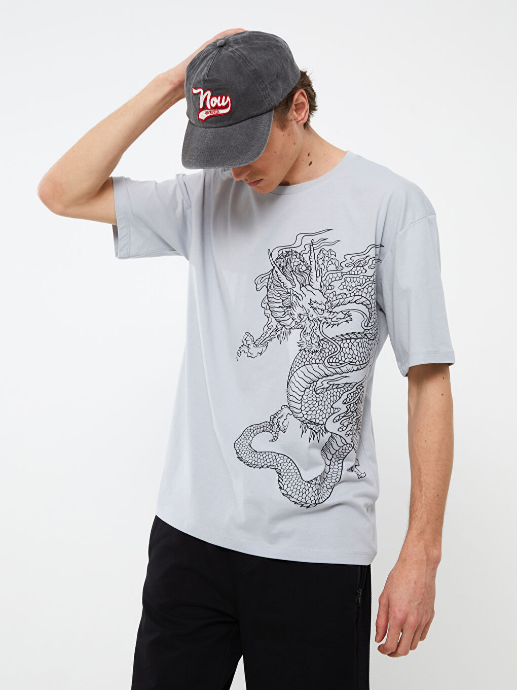 Gri Bisiklet Yaka Kısa Kollu Baskılı Penye Erkek Tişört-2