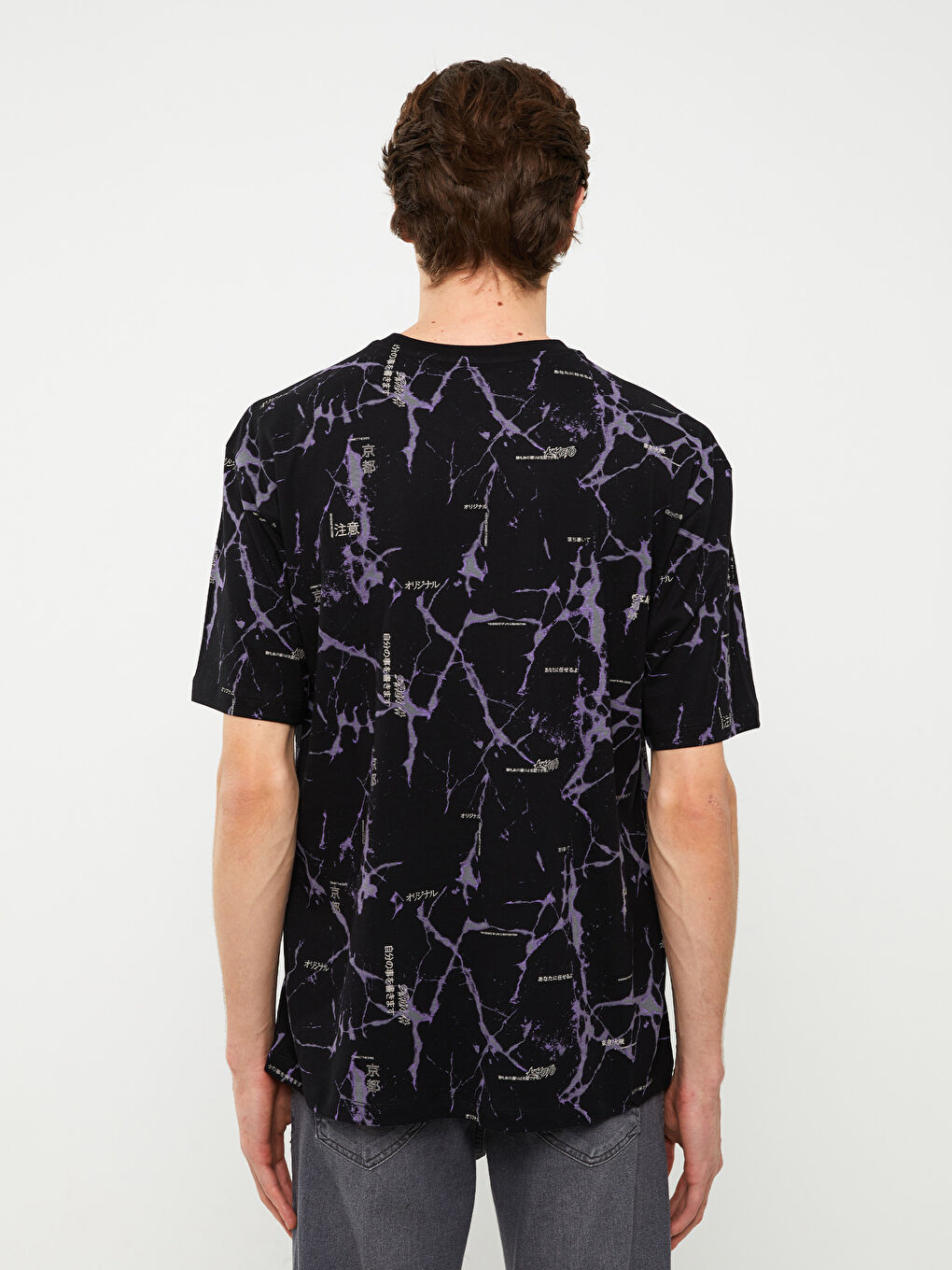 Siyah Bisiklet Yaka Kısa Kollu Desenli Penye Erkek Tişört-4