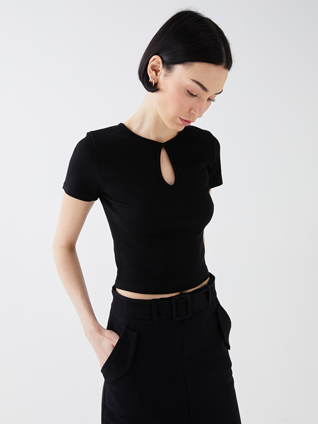 Crew Neck Plain Short Sleeve Women's Crop-1