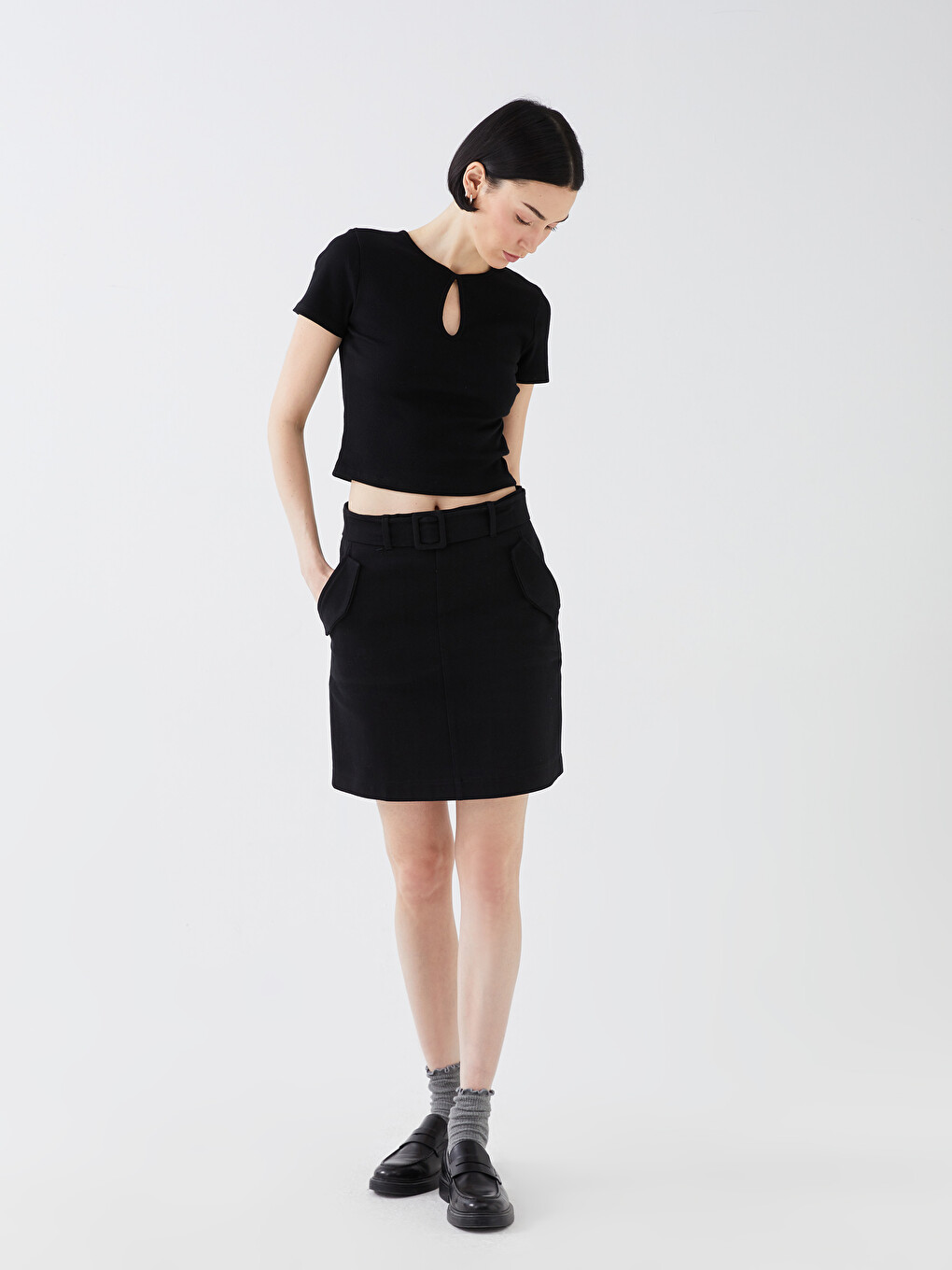 Crew Neck Plain Short Sleeve Women's Crop-2