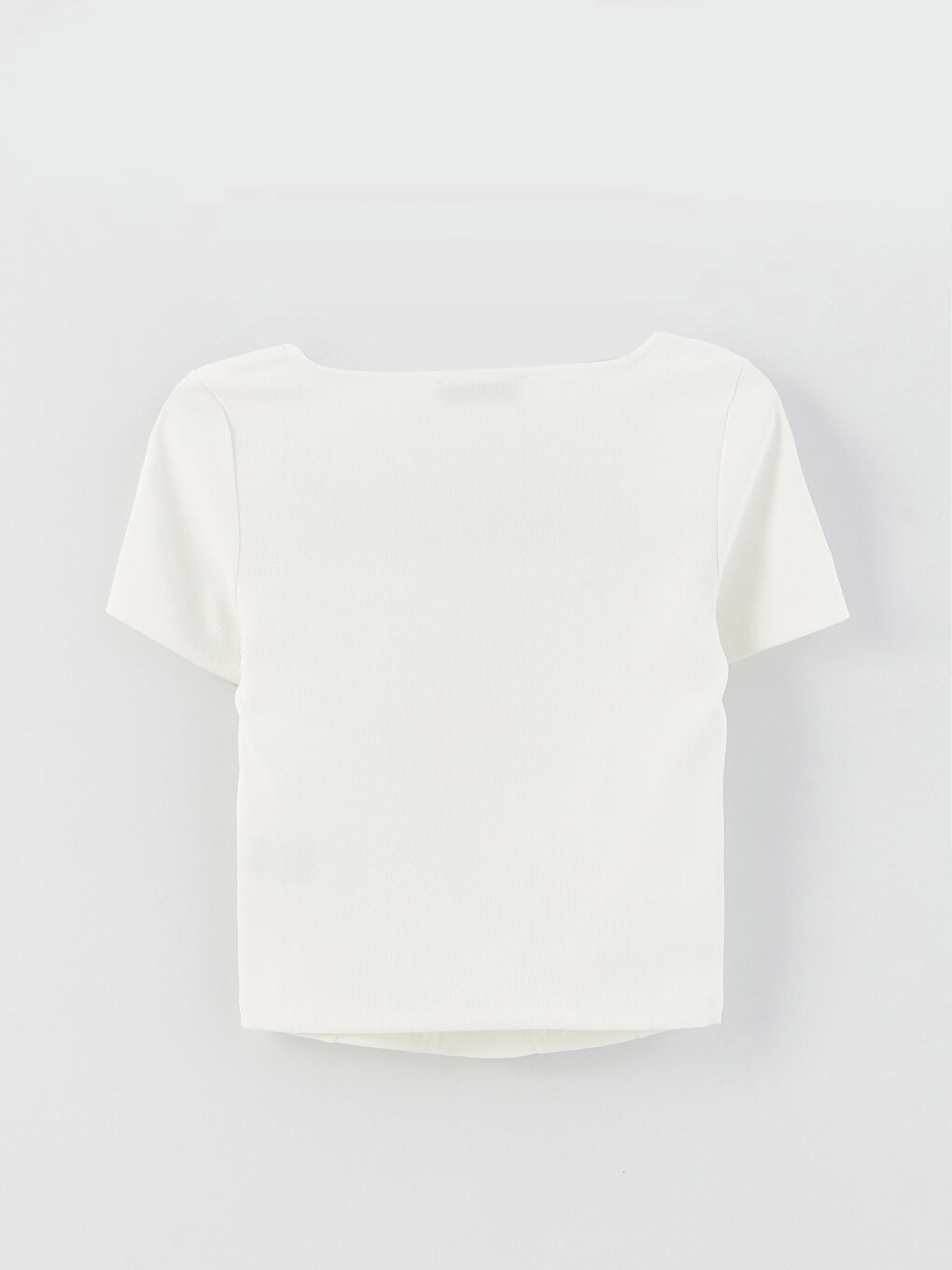 Ekru Kadın Kare Yaka Düz Kısa Kollu Tişört-6