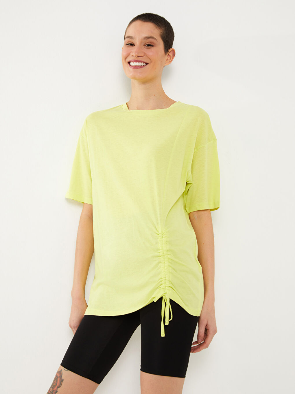 Tシャツ・カットソー PLAIN Oversized Lime Shirt in Cotton Woman LCW Vision Crew Neck Plain Short Sleeve Oversize Women's T