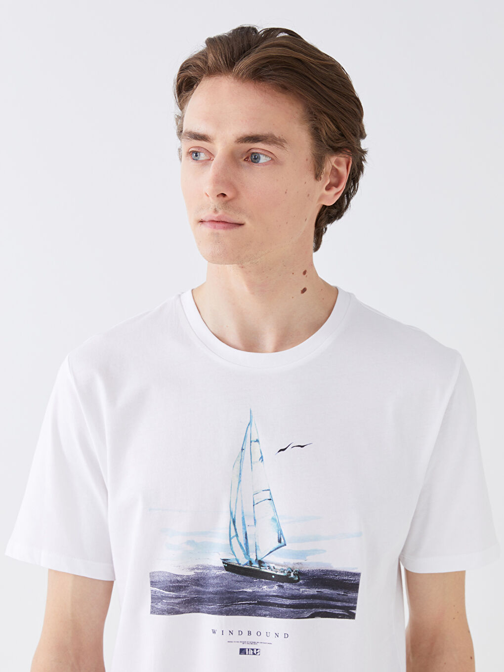 Beyaz Bisiklet Yaka Kısa Kollu Baskılı Penye Erkek Tişört-1