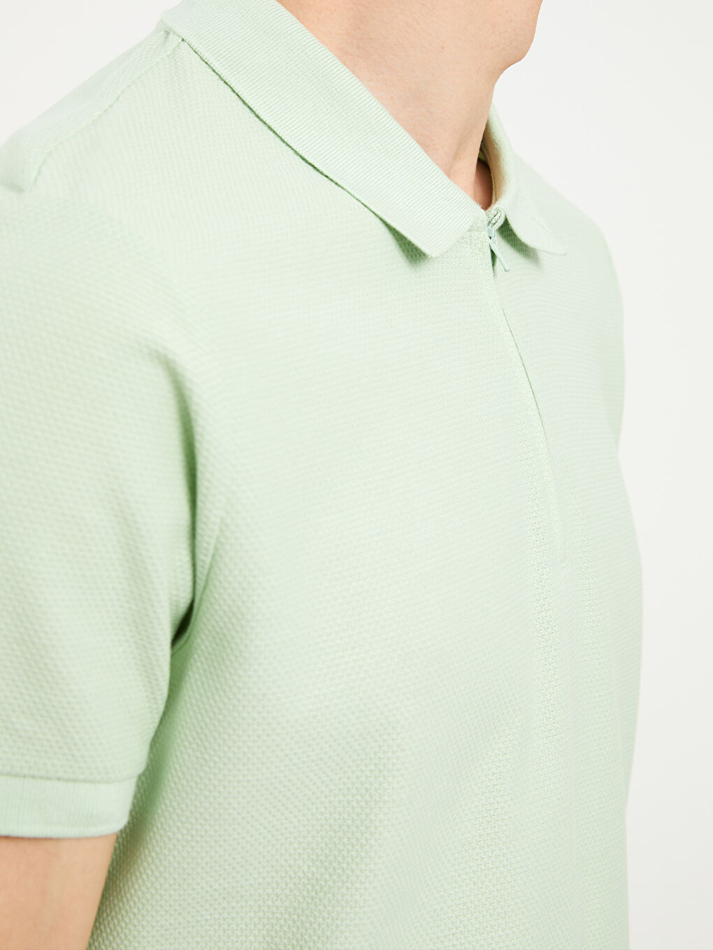 تيشيرت ياقة بولو كم قصير للرجال-3