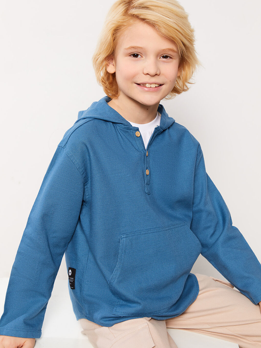 LCW Kids Relaxed Fit Hooded Boys' Shirt -S38892Z4-HBE