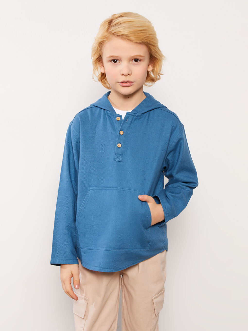 LCW Kids Relaxed Fit Hooded Boys' Shirt -S38892Z4-HBE