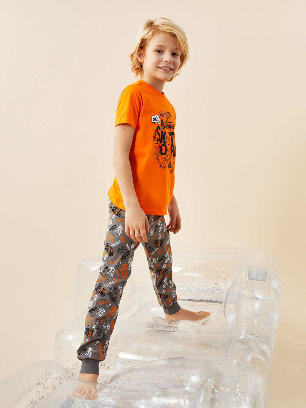 Set de pijama pentru Băieți cu Guler Rotund, Imprimat, Mânecă Scurtă-1