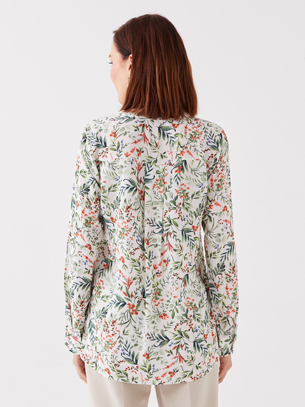 بلوزة كم طويل مزهر بياقة بشق للسيدات-4