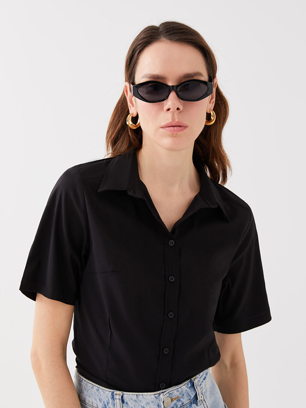 LCWAIKIKI Classic Women's Short-Sleeve Poplin Shirt With Front Buttons -S39008Z8-CVL