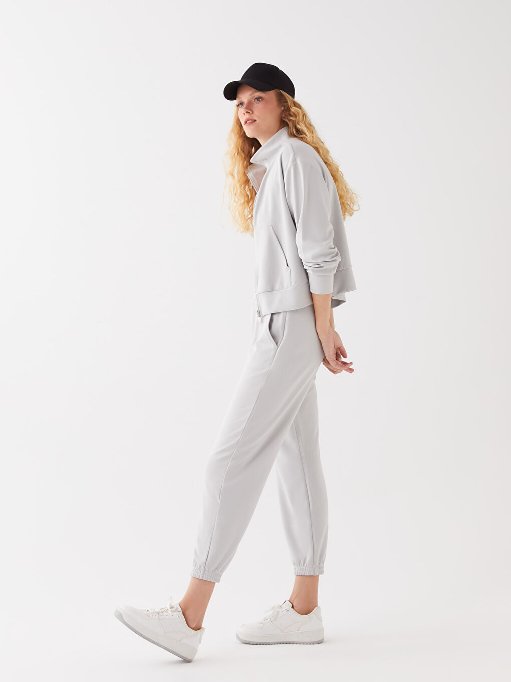 Pantaloni de trening jogger simpli cu talie elastică pentru femei