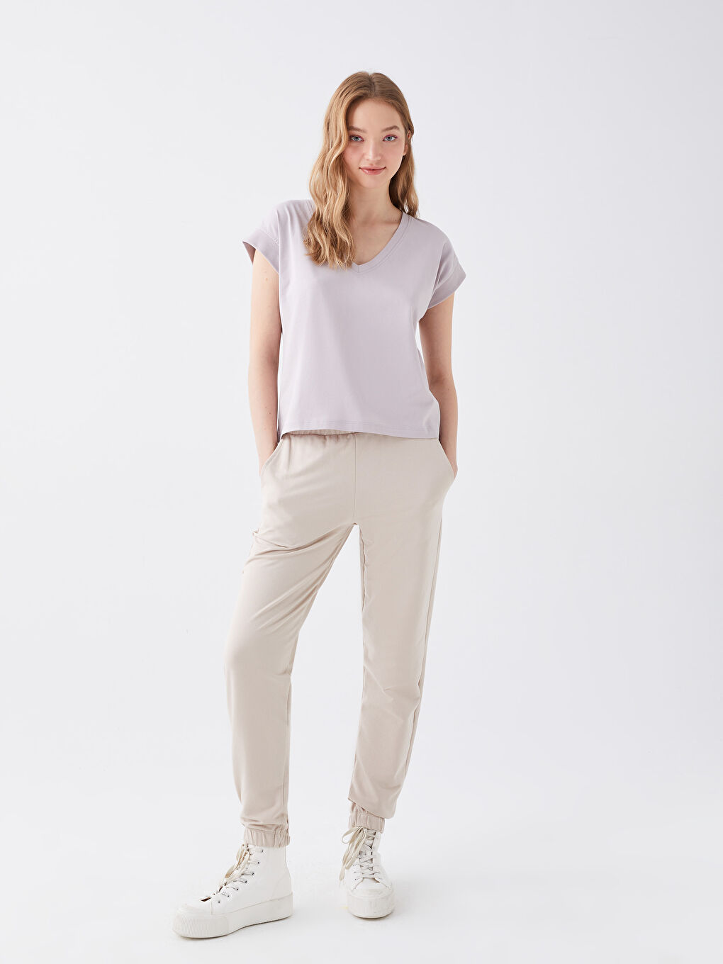 Lila V Yaka Düz Kısa Kollu Kadın Tişört-2