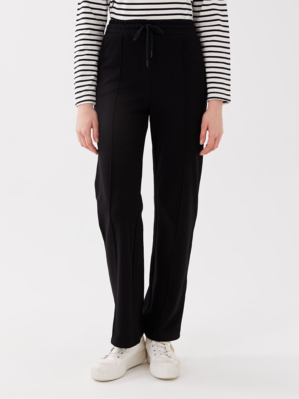 Siyah Beli Lastikli Düz Cep Detaylı Kadın Eşofman Altı-3