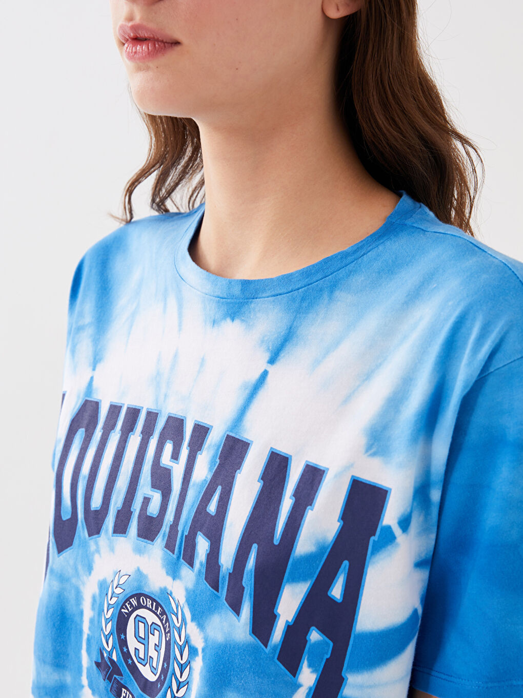 Beyaz Kadın Bisiklet Yaka Baskılı Kısa Kollu Tişört-3