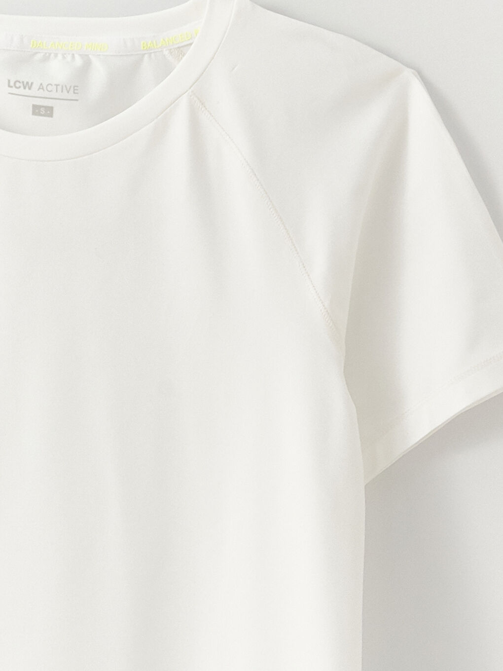 Ekru Bisiklet Yaka Baskılı Kısa Kollu Kadın Spor Tişört-7