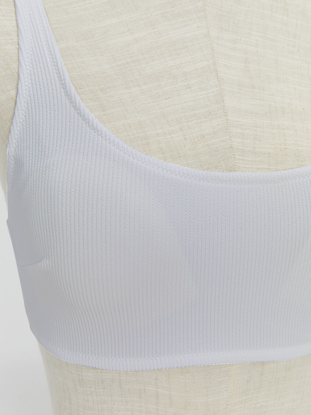 LCW DREAM Women's Plain Bikini Top -S39452Z8-FFB