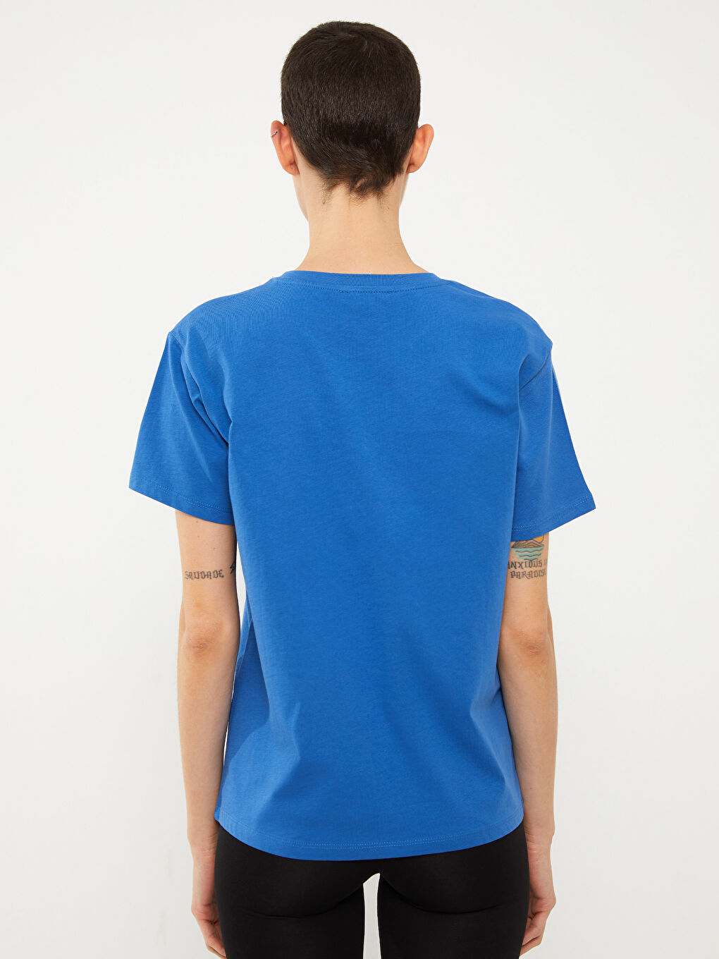 მრგვალი საყელო ნაბეჭდი მოკლე სახელო ქალებისთვის მაისური-4