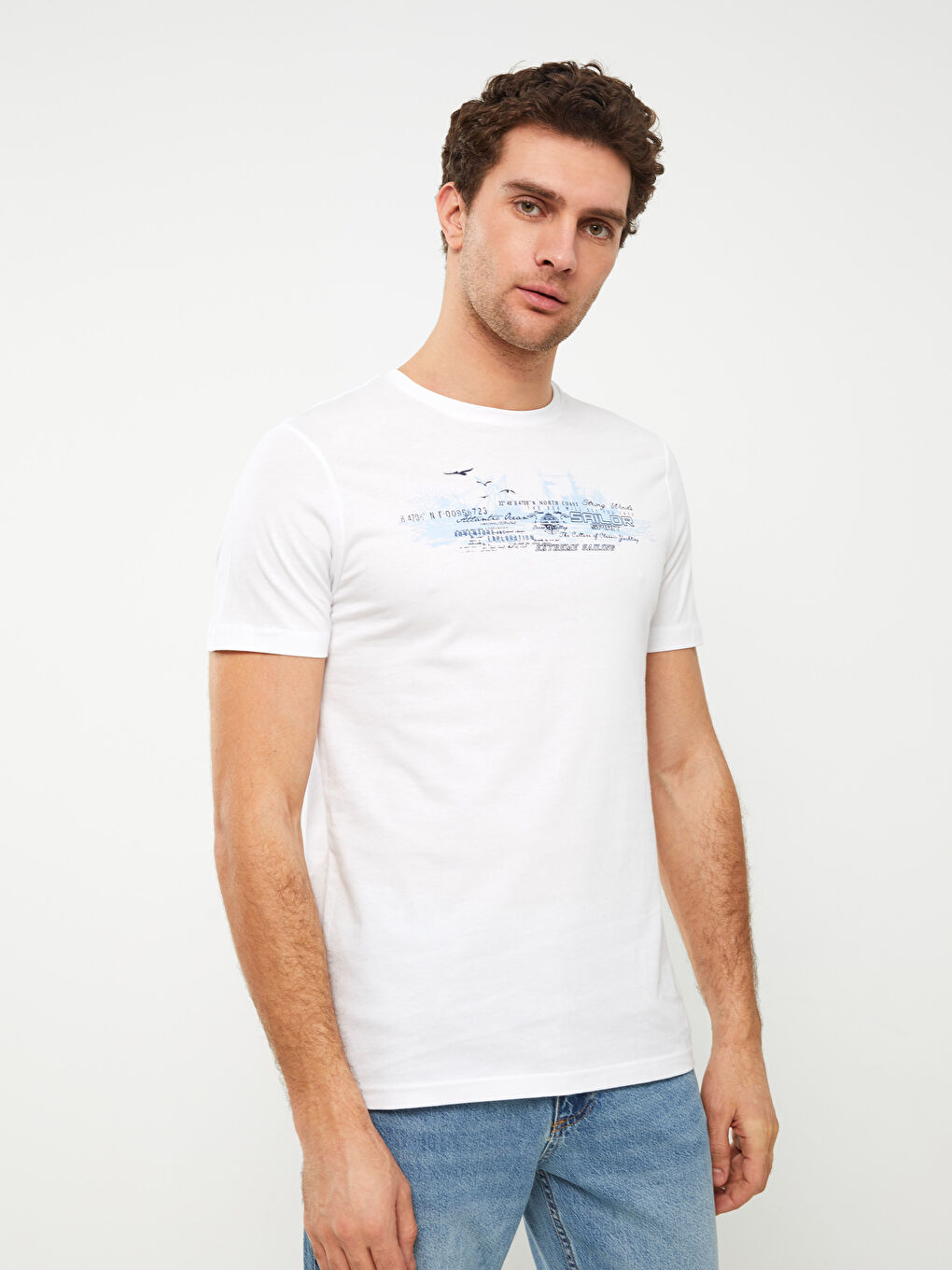 Beyaz Bisiklet Yaka Kısa Kollu Baskılı Penye Erkek Tişört