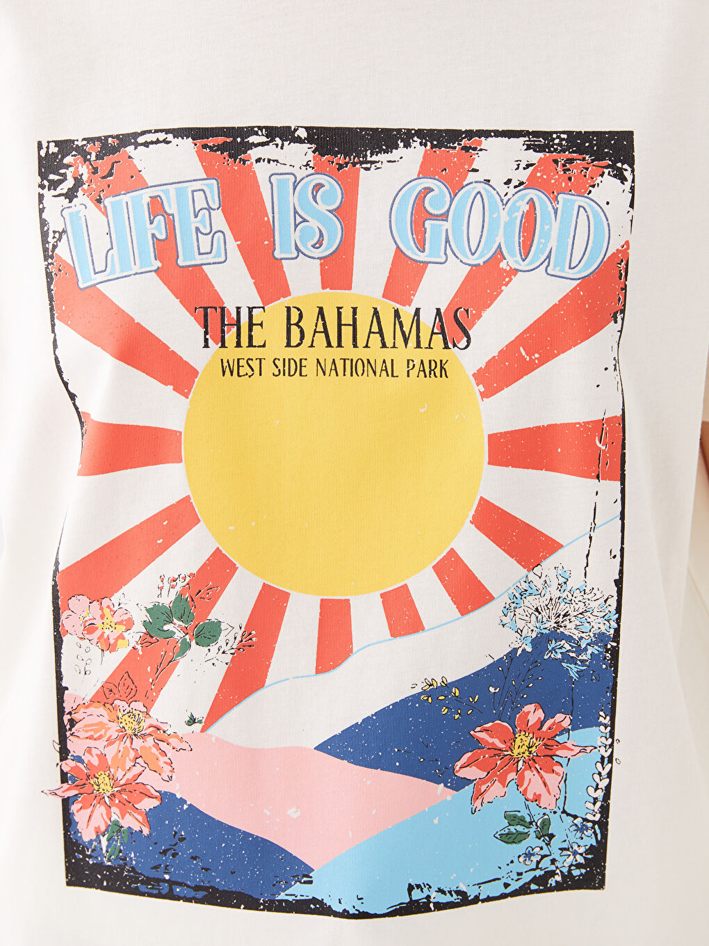 Ekru Bisiklet Yaka Baskılı Kısa Kollu Kadın Tişört-3